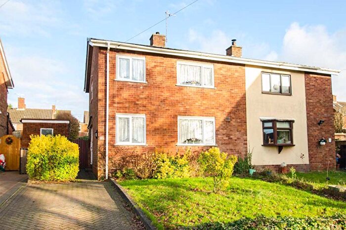 3 Bedroom Semi-Detached House For Sale In Gilwell Road, Rugeley, WS15