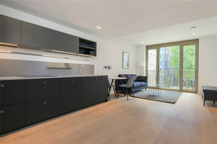 1 Bedroom Apartment To Rent In Bartholomew Close, London, EC1A