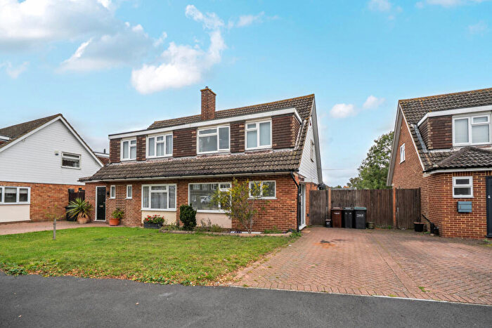 3 Bedroom Semi-Detached House For Sale In Sandown Road, Gravesend, Kent, DA12