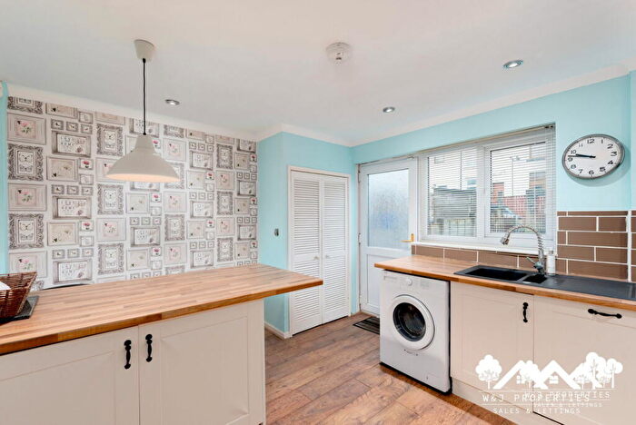 2 Bedroom Terraced House For Sale In Marton Walk, Whitehall Darwen, BB3