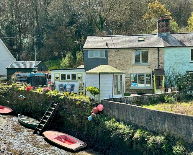 2 Bedroom End Of Terrace House For Sale In Lerryn, Nr Lostwithiel, PL22