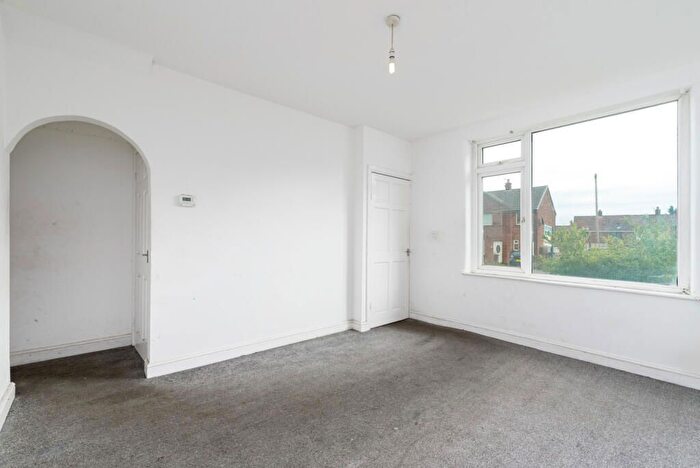 2 Bedroom Semi-Detached House For Sale In City Road, Orrell, Wigan, WN5