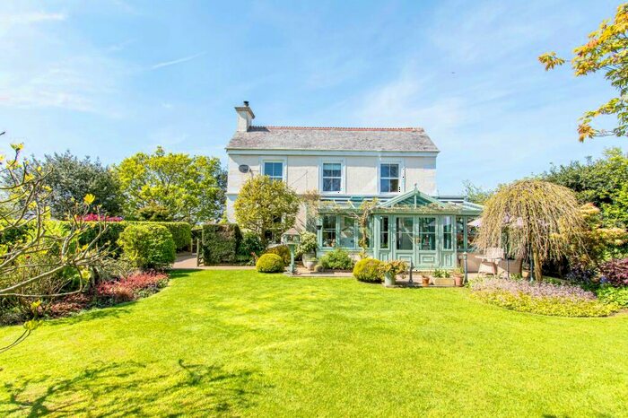 3 Bedroom Villa For Sale In Tredinnick, Liskeard, PL14