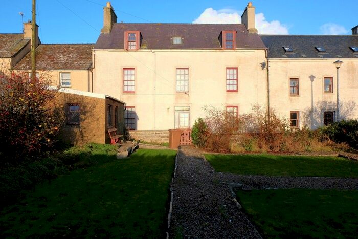 4 Bedroom Terraced House For Sale In Millers Lane, Thurso., KW14