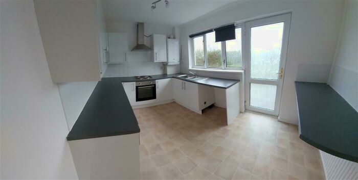 2 Bedroom Semi-Detached House To Rent In Huntingdon Way, Sketty, Swansea, SA2