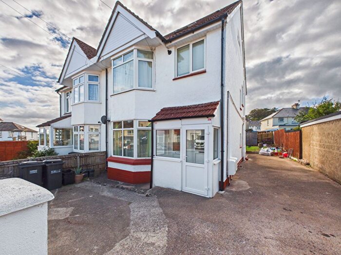 1 Bedroom Flat For Sale In Butland Avenue, Paignton, TQ3