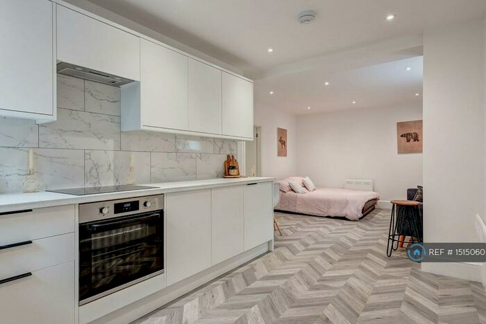 Studio To Rent In Shearwood Road, Sheffield, S10