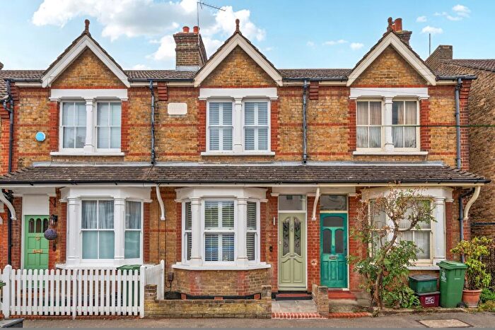 3 Bedroom Terraced House To Rent In Warwick Road Sidcup, DA14