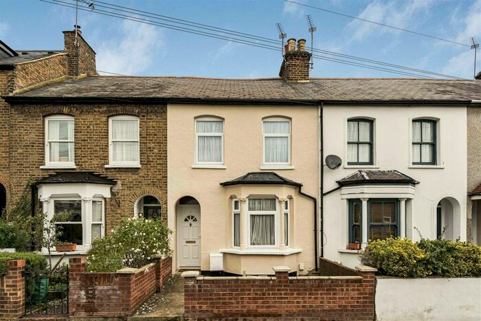 3 Bedroom Terraced House To Rent In Maynard Road, Walthamstow, London, E17