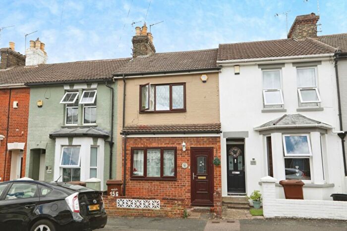 2 Bedroom Terraced House For Sale In Shakespeare Road, Gillingham, Kent, ME7