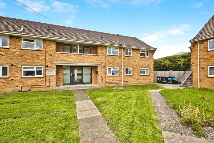 2 Bedroom Flat For Sale In Taranto Hill, Ilchester, Yeovil, BA22