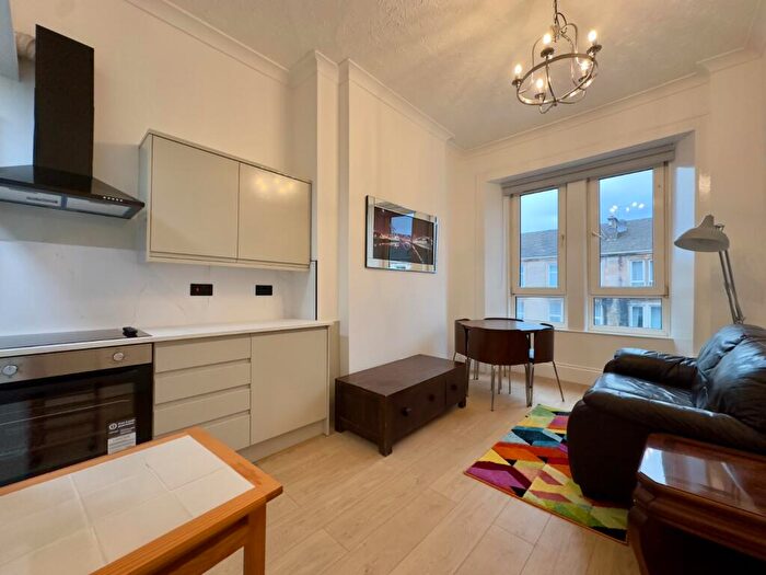 1 Bedroom Flat To Rent In Paisley Road West, Cessnock, Glasgow, G51