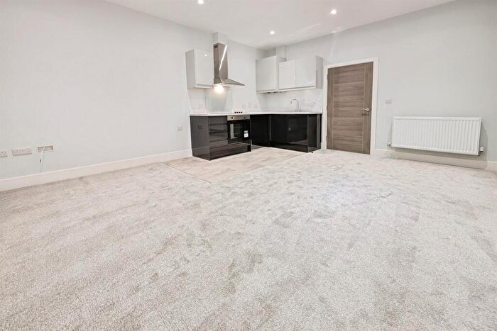 1 Bedroom Apartment To Rent In Thomas House, Bernard Street, SO14