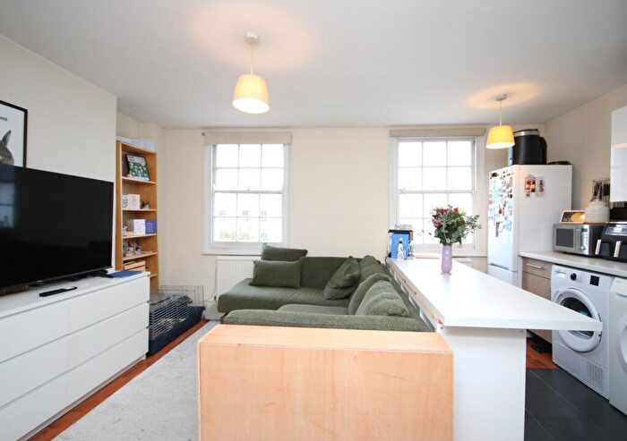 1 Bedroom Flat To Rent In Liverpool Road, Angel, N1