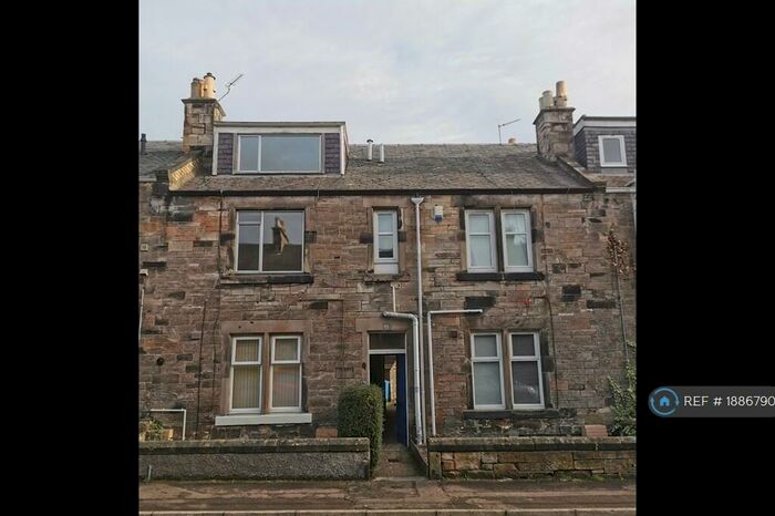 2 Bedroom Flat To Rent In Balfour Street, Kirkcaldy, KY2