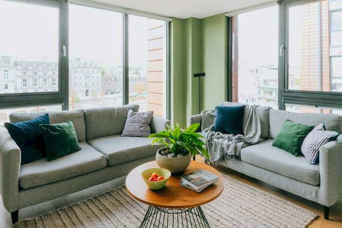 6 Bedroom Apartment To Rent In Schoolhill, Aberdeen, Aberdeenshire, AB10