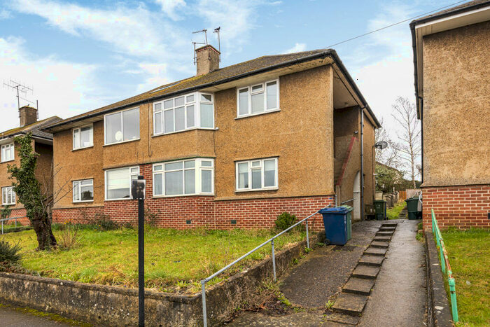 2 Bedroom Flat To Rent In Copse Lane, Marston, OX3