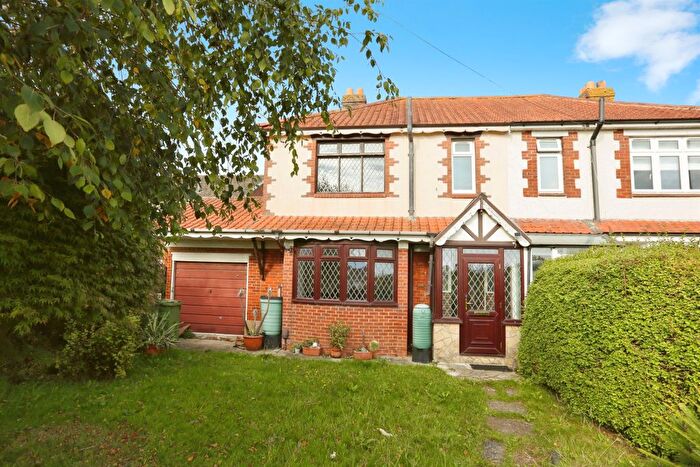 3 Bedroom Semi-Detached House For Sale In Portchester Road, Portchester, Fareham, PO16