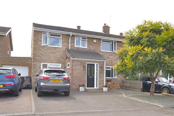4 Bedroom Semi Detached House For Sale In Woodland Green, Upton St Leonards, GL4