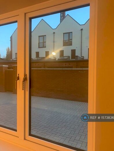 1 Bedroom Flat To Rent In Sevier Street, Bristol, BS2