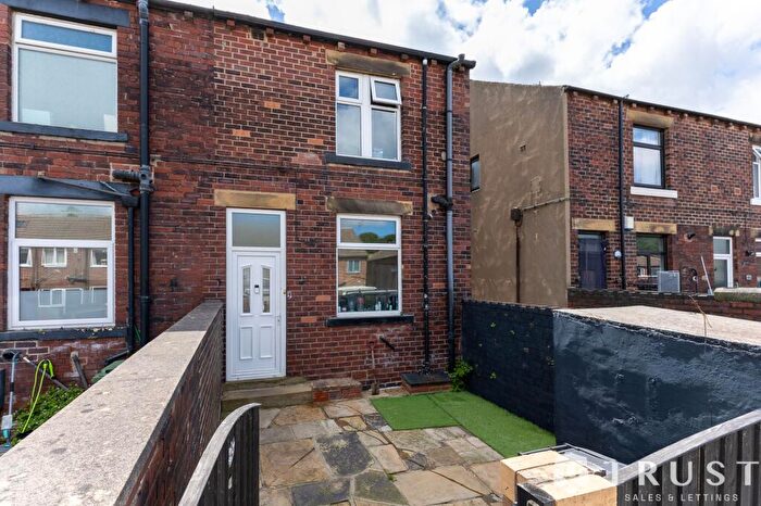 2 Bedroom Terraced House For Sale In St. Peg Lane, Cleckheaton, BD19