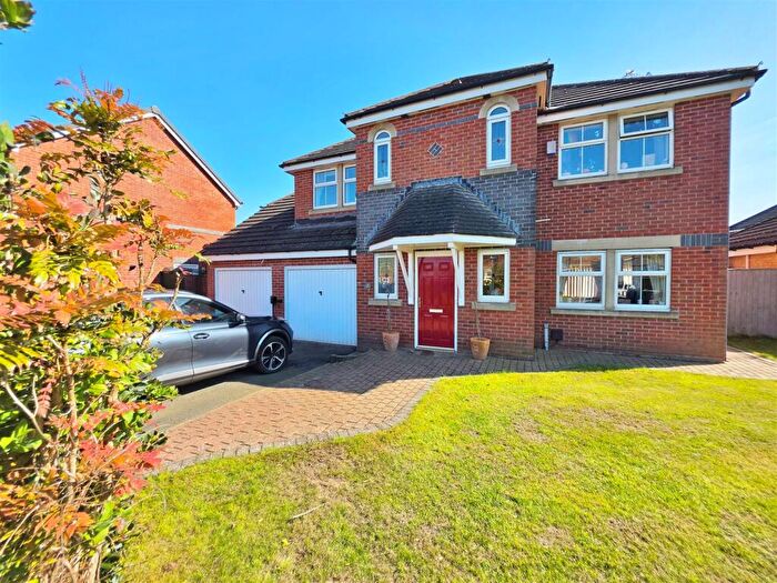 5 Bedroom Detached House For Sale In Linderbreck Lane, Poulton-Le-Fylde, FY6