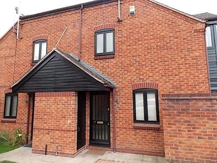2 Bedroom End Of Terrace House To Rent In The Furrows, Southam, CV47