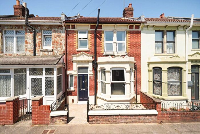3 Bedroom Property For Sale In Bonchurch Road, Southsea, PO4