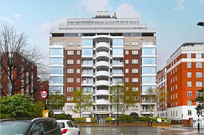 3 Bedroom Apartment To Rent In Abbey Road, London, NW8