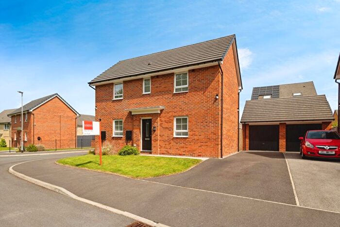 3 Bedroom Detached House For Sale In Carr Lane, Hyde, Cheshire, SK14