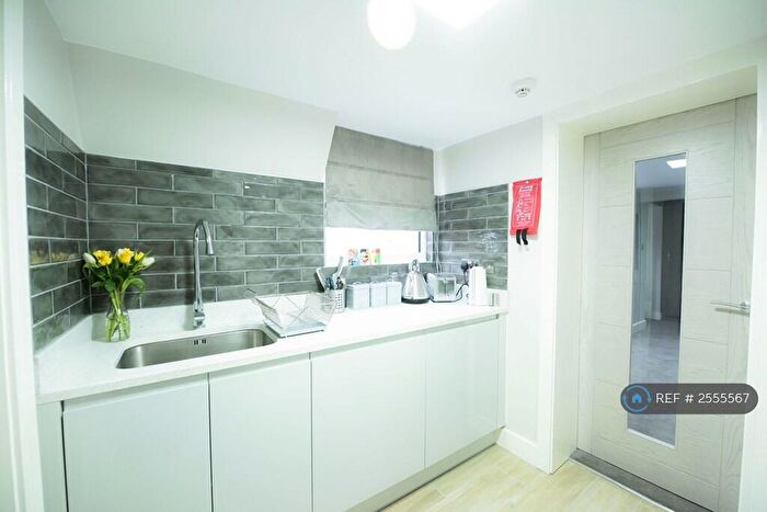 1 Bedroom Flat To Rent In Basingstoke Road, Reading, RG2