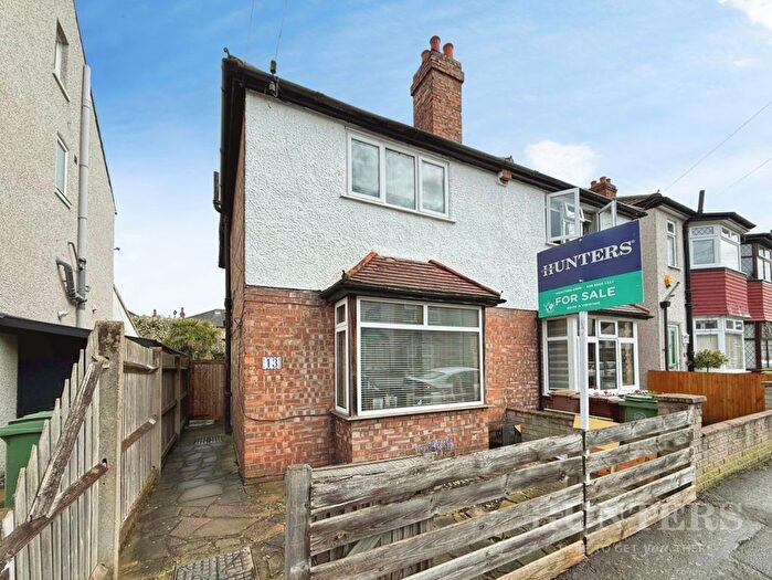 3 Bedroom Semi Detached House For Sale In York Street, Hackbridge, CR4