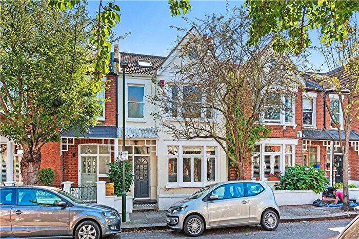 4 Bedroom Terraced House To Rent In St Ann's Road, London, SW13