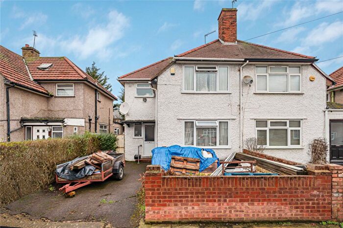3 Bedroom Semi Detached House For Sale In Granville Avenue, Hounslow, TW3