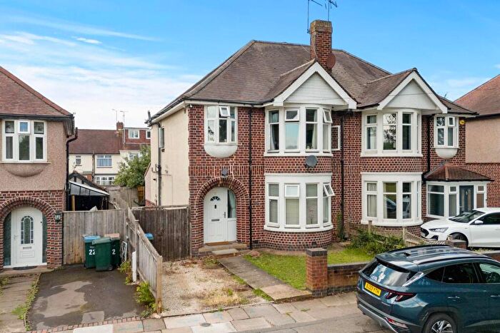 3 Bedroom Semi Detached House For Sale In The Park Paling, CV3