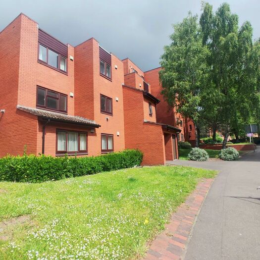 1 Bedroom Apartment To Rent In Wheeleys Lane, Birmingham, B15
