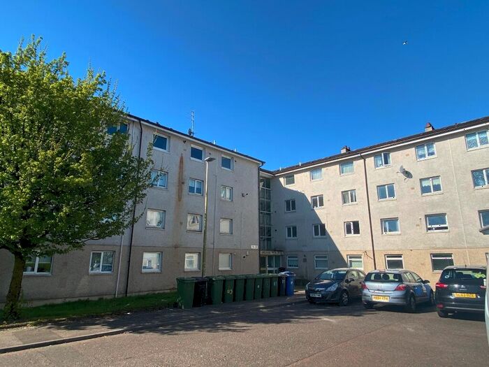2 Bedroom Flat To Rent In Brisbane Terrace, East Kilbride, South Lanarkshire, G75