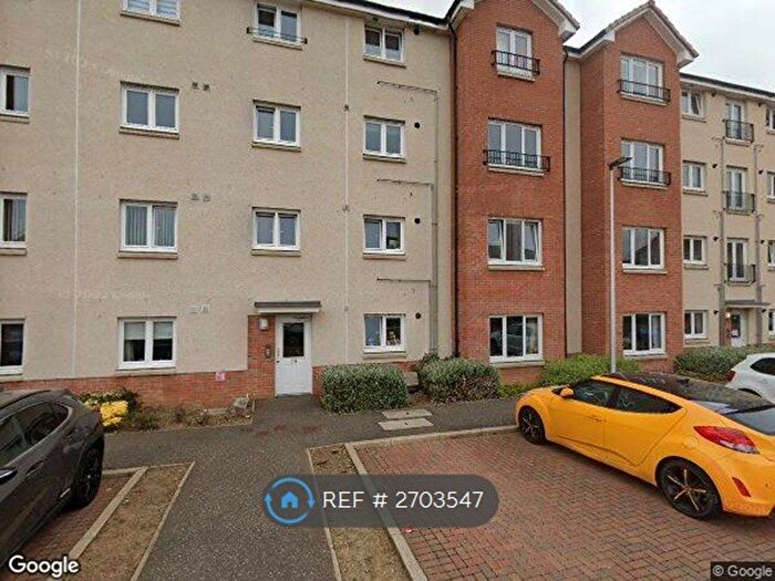 2 Bedroom Flat To Rent In Torwood Crescent, South Gyle, Edinburgh, EH12