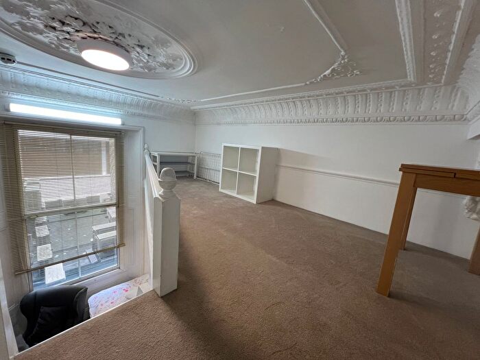Studio To Rent In Cromwell Road, London, SW7