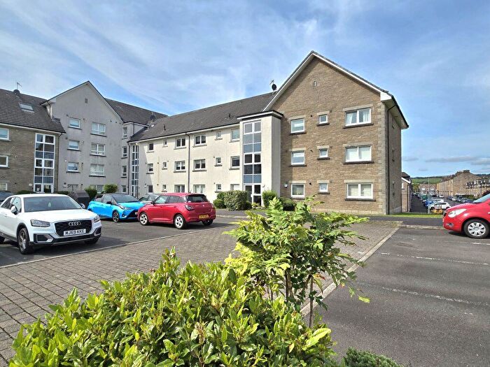 2 Bedroom Flat To Rent In Leven Street, Flat / Dumbarton, G82