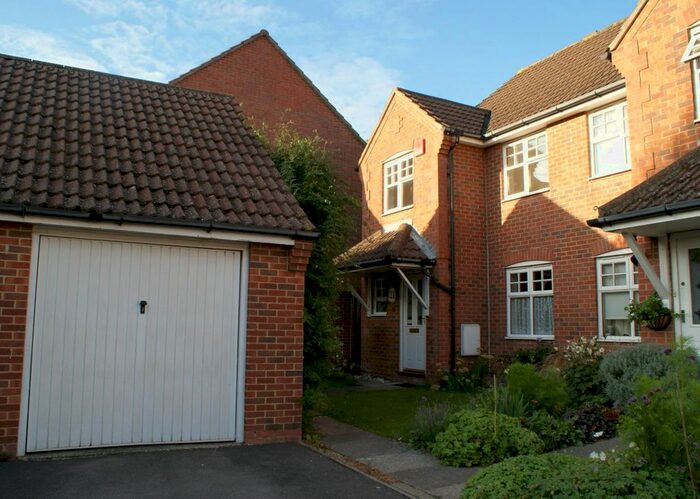 3 Bedroom Semi-Detached House To Rent In Fushia Close, Denvilles, Havant, PO9