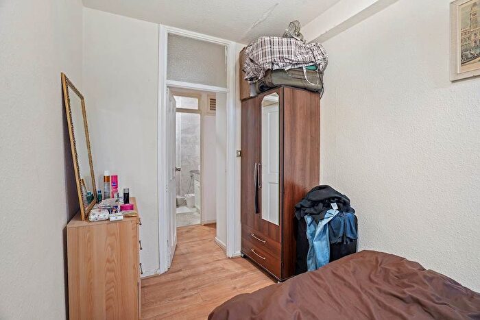 1 Bedroom Flat For Sale In Maida Vale, London, W9