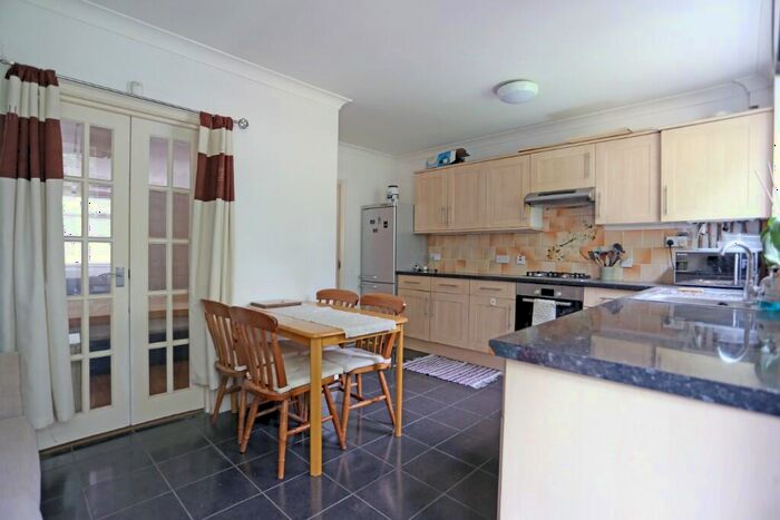 4 Bedroom Semi-Detached House To Rent In Peterborough Road, London, E10