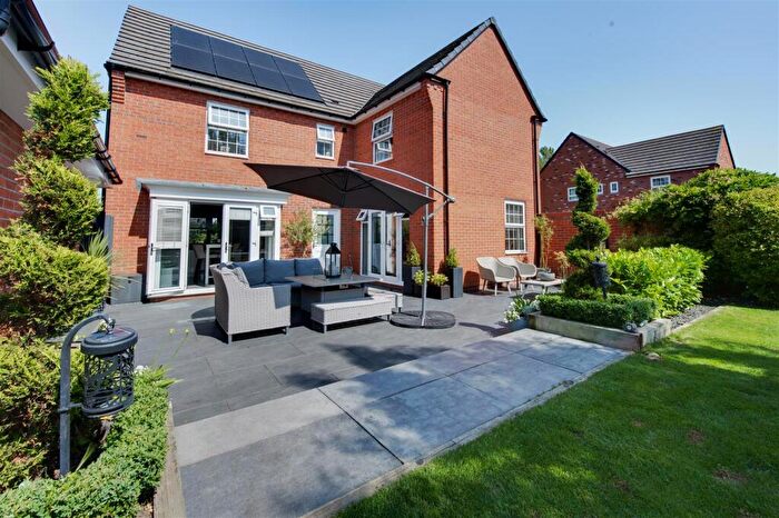 4 Bedroom Detached House For Sale In Blue Cedar Way, Somerford, Congleton, CW12