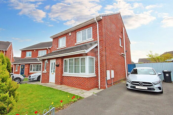 4 Bedroom Detached House To Rent In Lysander Drive, Padgate, WA2