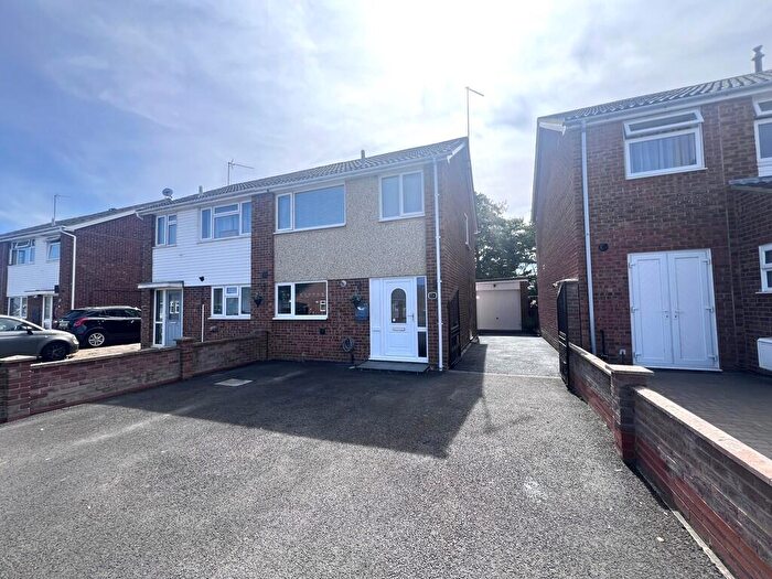 3 Bedroom Semi-Detached House For Sale In The Elms, Chatteris, Cambs, PE16