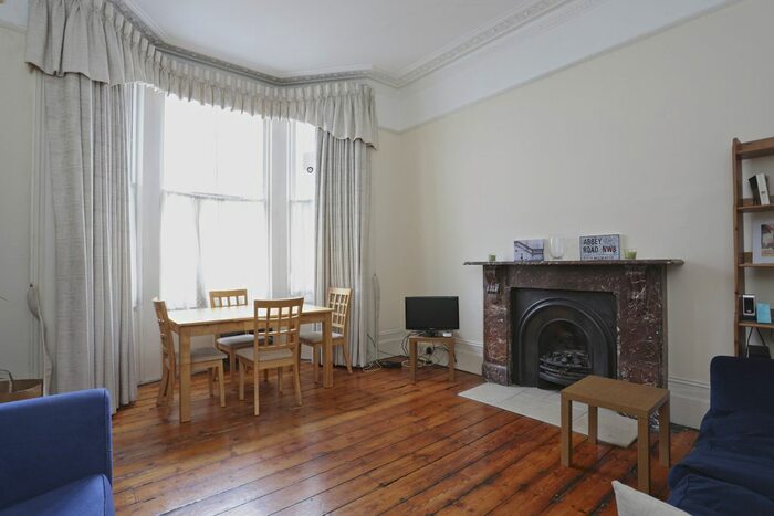 1 Bedroom Flat To Rent In Perham Road, London, W14