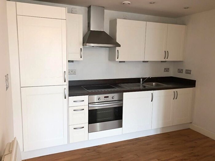 1 Bedroom Flat To Rent In Wolverhampton Street, Walsall, WS2