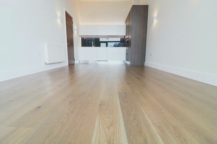 2 Bedroom Apartment To Rent In Marsden House, Pegler Square, Kidbrooke Village, Greenwhich, London, SE3