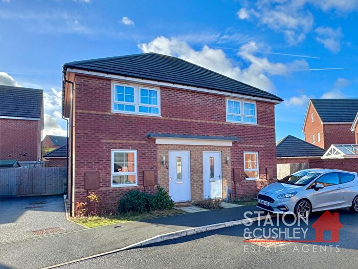 2 Bedroom Semi Detached House For Sale In Phoenix Close, Mansfield, NG18